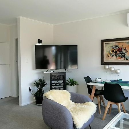 Centre Takapuna 2 Beds & Garage & Netflix Auckland Dış mekan fotoğraf