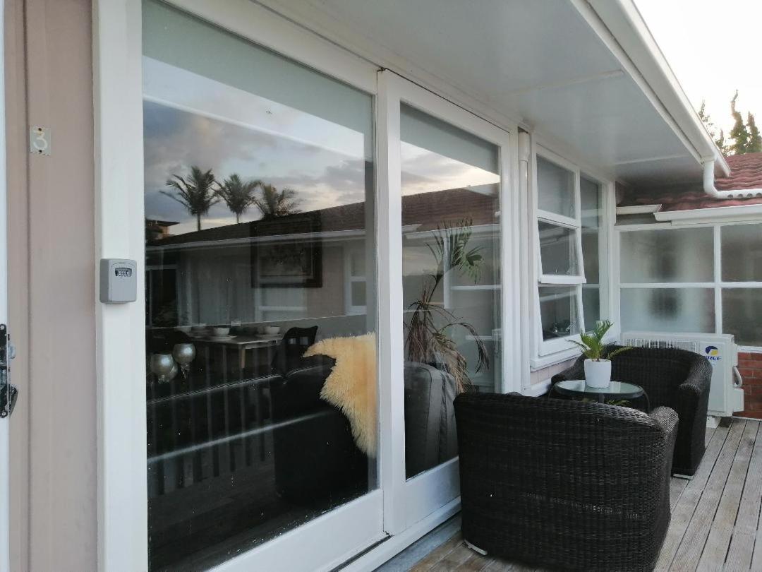 Centre Takapuna 2 Beds & Garage & Netflix Auckland Dış mekan fotoğraf